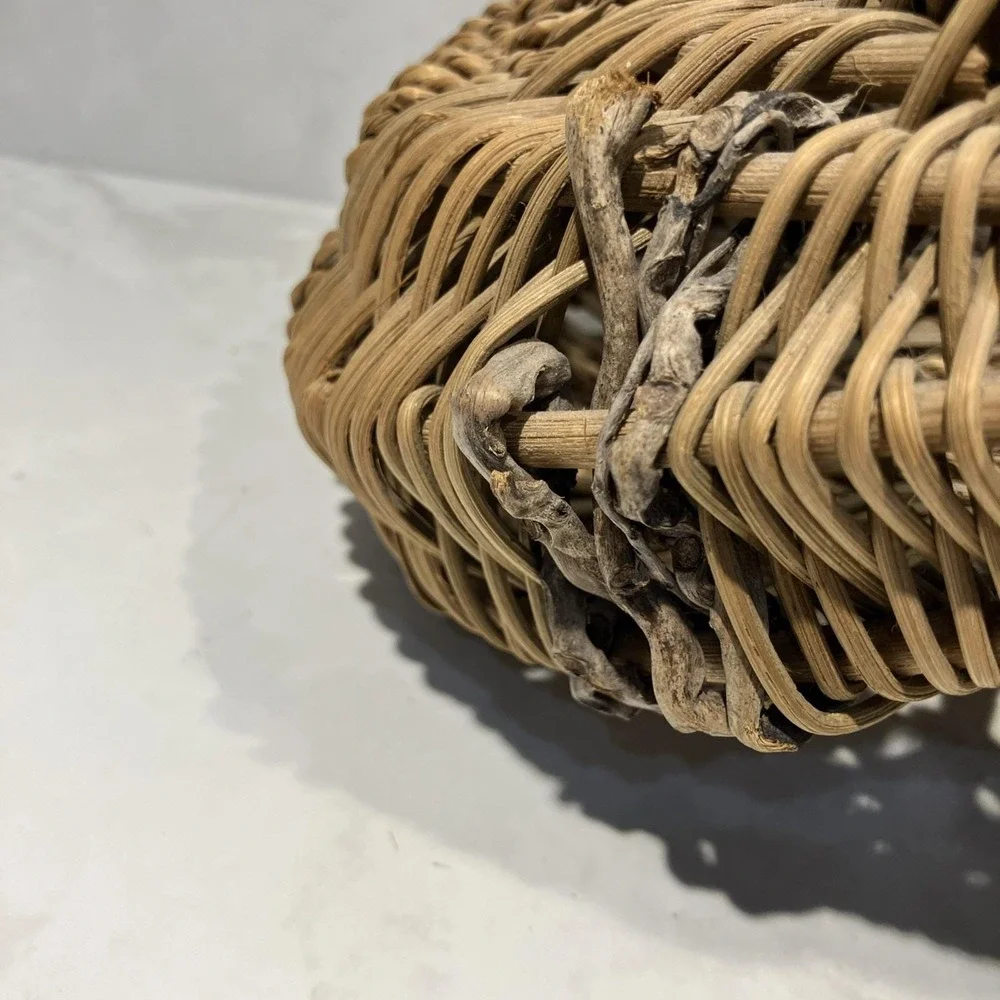 Vintage Woven Buttocks/Butt Basket Primitive Folk Art Rustic Egg Gathering Boho